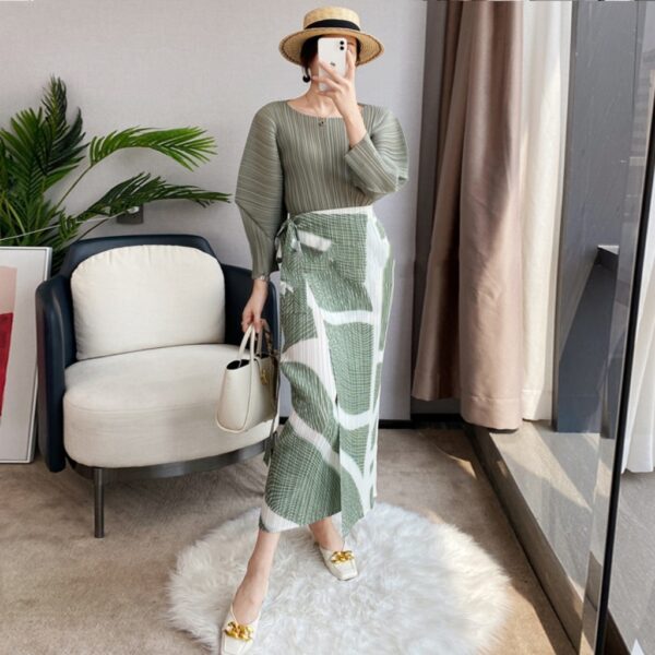 Pleats Please Issey Miyake Style Pleated Geometric Print Skirt Wrap Around Style